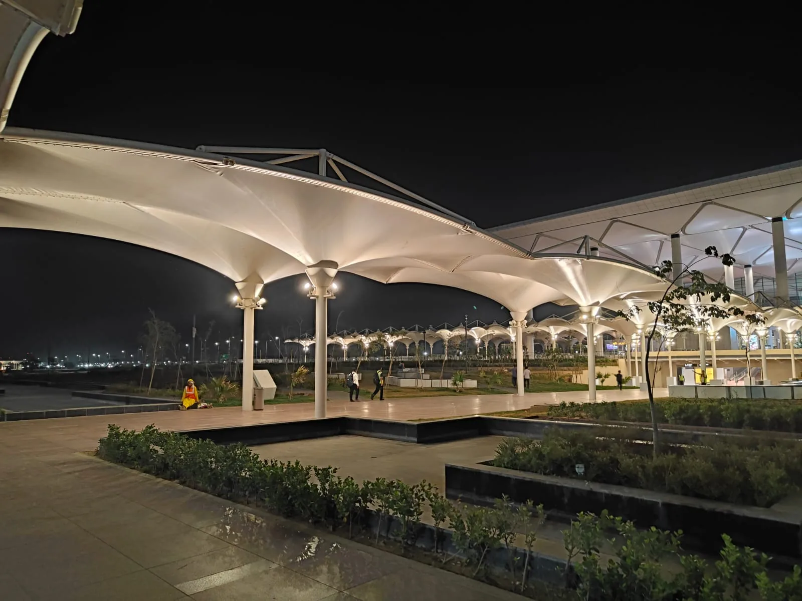 Illuminated white tensile canopy system